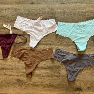 NWT 5 Victoria’s Secret thongs